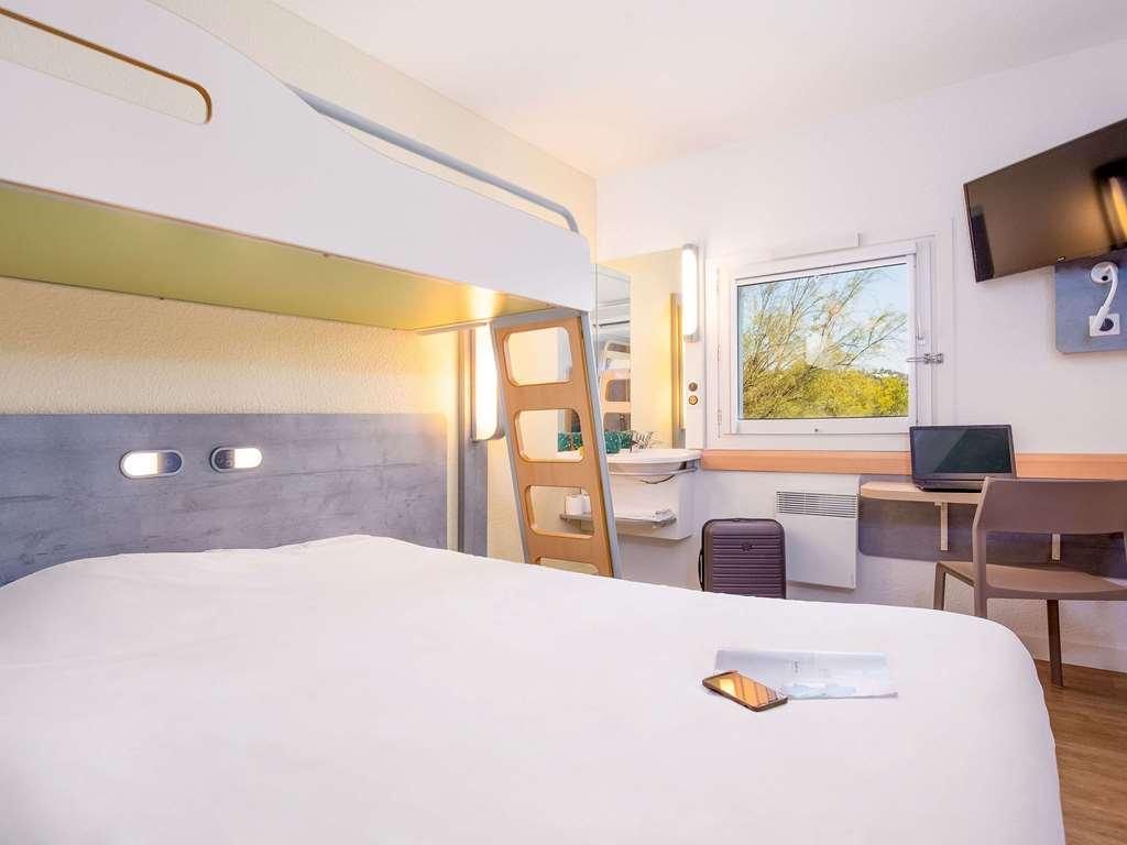 Ibis Budget Frejus Saint Raphael Capitou A8 מראה חיצוני תמונה